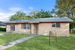 1204 E 13th Ave, Corsicana, TX 75110 - Photo 23