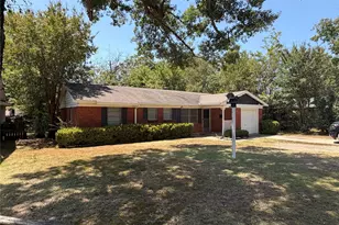 2220 Bella Vista Dr, Paris, TX 75460 - Photo 1