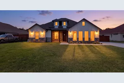 1672 Brookview Drive, Lancaster, TX 75146 - Photo 3