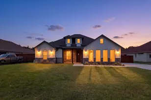 1672 Brookview Dr, Lancaster, TX 75146 - Photo 3