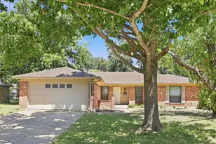 3204 Denbury Dr, Fort Worth, TX 76133 - Photo 1