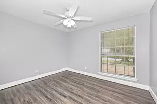3204 Denbury Dr, Fort Worth, TX 76133 - Photo 3