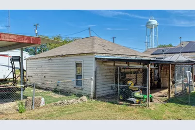 200 E Crossmain, Milford, TX 76670 - Photo 5