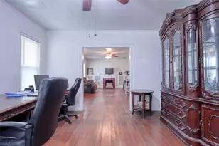 200 E Crossmain, Milford, TX 76670 - Photo 17