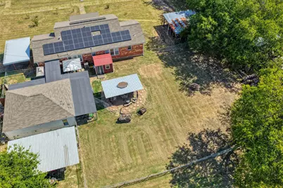 200 E Crossmain, Milford, TX 76670 - Photo 11