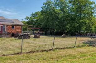 200 E Crossmain, Milford, TX 76670 - Photo 7