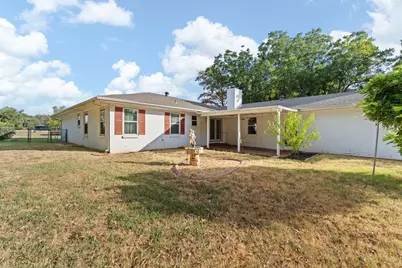 1227 Hilltop Drive, Cleburne, TX 76033 - Photo 29