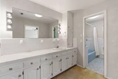 1227 Hilltop Drive, Cleburne, TX 76033 - Photo 19