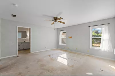 1227 Hilltop Drive, Cleburne, TX 76033 - Photo 17