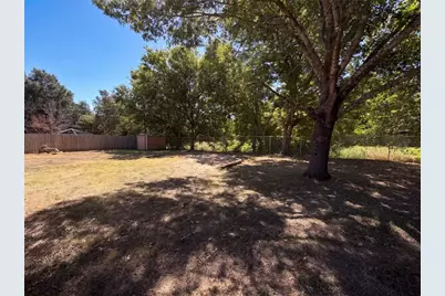 309 Applewood Lane, Hewitt, TX 76643 - Photo 17
