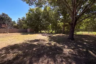 309 Applewood Ln, Hewitt, TX 76643 - Photo 17