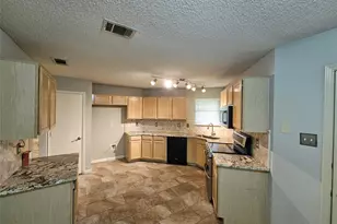 1608 Merritt Dr, Mansfield, TX 76063 - Photo 11