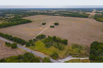 2615 S Houston School Road, Lancaster, TX 75146 - Photo 13