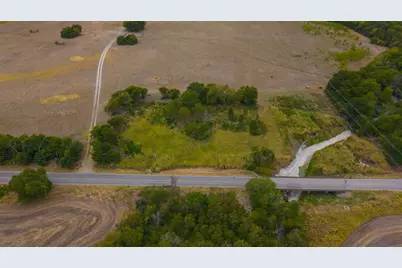 2615 S Houston School Road, Lancaster, TX 75146 - Photo 9