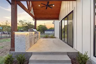 5304 Chippewa Dr, Dallas, TX 75212 - Photo 11