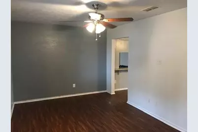 3205 Lynnwood Drive, Arlington, TX 76013 - Photo 3