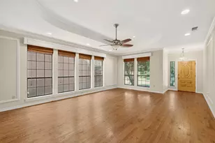 1216 Olde Towne Dr, Irving, TX 75061 - Photo 3