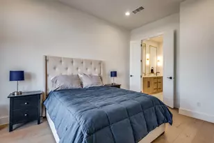 4208 Live Oak St, Dallas, TX 75204 - Photo 21