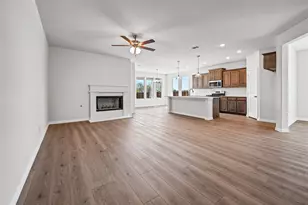 802 Juneau St, Gainesville, TX 76240 - Photo 11