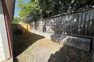 1129 Weston Dr, Garland, TX 75043 - Photo 25
