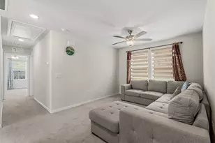 9919 Bates St, Irving, TX 75063 - Photo 19