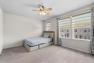 9919 Bates St, Irving, TX 75063 - Photo 27