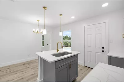 5101 Miller Avenue, Fort Worth, TX 76119 - Photo 13