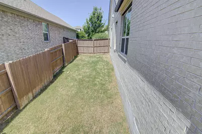 106 Bear Paw Run, Georgetown, TX 78628 - Photo 27