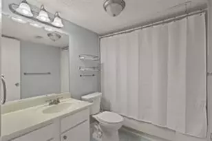 10650 Steppington Dr, Dallas, TX 75230 - Photo 15