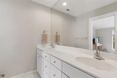 2714 Shelby Avenue, Dallas, TX 75219 - Photo 23