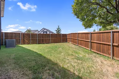 4539 Hogans Alley Drive, Arlington, TX 76001 - Photo 27