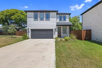 4539 Hogans Alley Drive, Arlington, TX 76001 - Photo 3