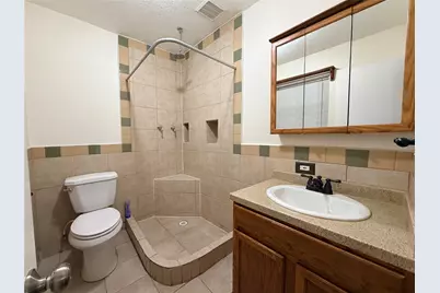 1226 Linkwood Lane, Lancaster, TX 75146 - Photo 15