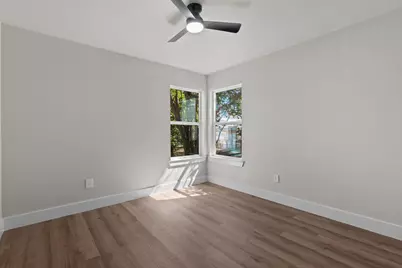 5908 Locke Avenue, Fort Worth, TX 76107 - Photo 15