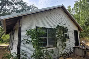 1020 NE 8th, Paris, TX 75460 - Photo 7