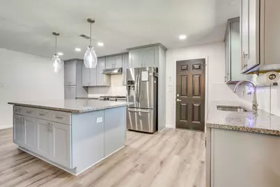 314 Bernice Court, Burleson, TX 76028 - Photo 13