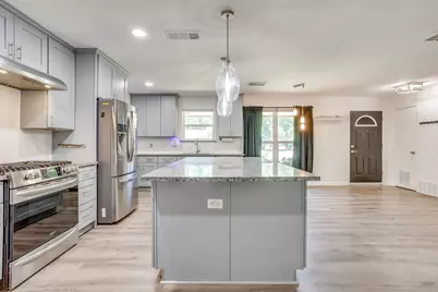314 Bernice Court, Burleson, TX 76028 - Photo 15