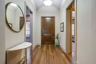 7101 Westover Dr, Granbury, TX 76049 - Photo 3