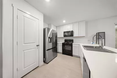 260 Adelina Drive, Little Elm, TX 75068 - Photo 13