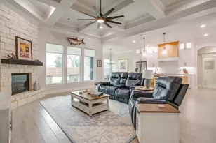 2172 Middlewood Cir, Granbury, TX 76049 - Photo 7