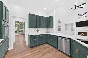 247 Park Valley Dr, Coppell, TX 75019 - Photo 11