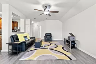 1012 Scenic Dr, Justin, TX 76247 - Photo 13