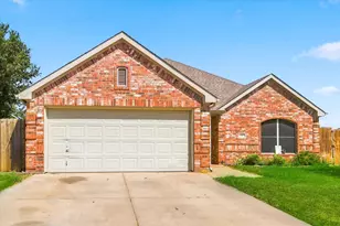 1012 Scenic Dr, Justin, TX 76247 - Photo 3