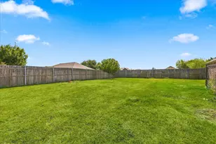 1012 Scenic Dr, Justin, TX 76247 - Photo 27