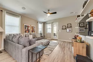 1919 Livingston Rd, Irving, TX 75062 - Photo 9