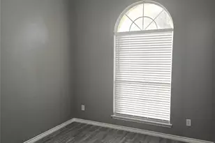 5200 White Hills Dr, Fort Worth, TX 76137 - Photo 11