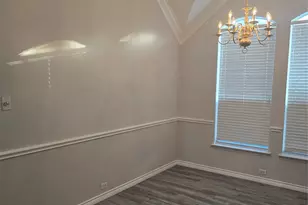 5200 White Hills Dr, Fort Worth, TX 76137 - Photo 9