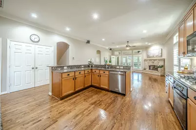 5448 Richard Avenue, Dallas, TX 75206 - Photo 7