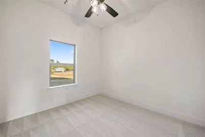 7004 Ranch View Place, Springtown, TX 76082 - Photo 17