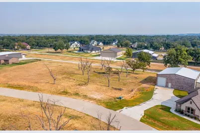 6005 Bonanza Drive, Granbury, TX 76049 - Photo 5